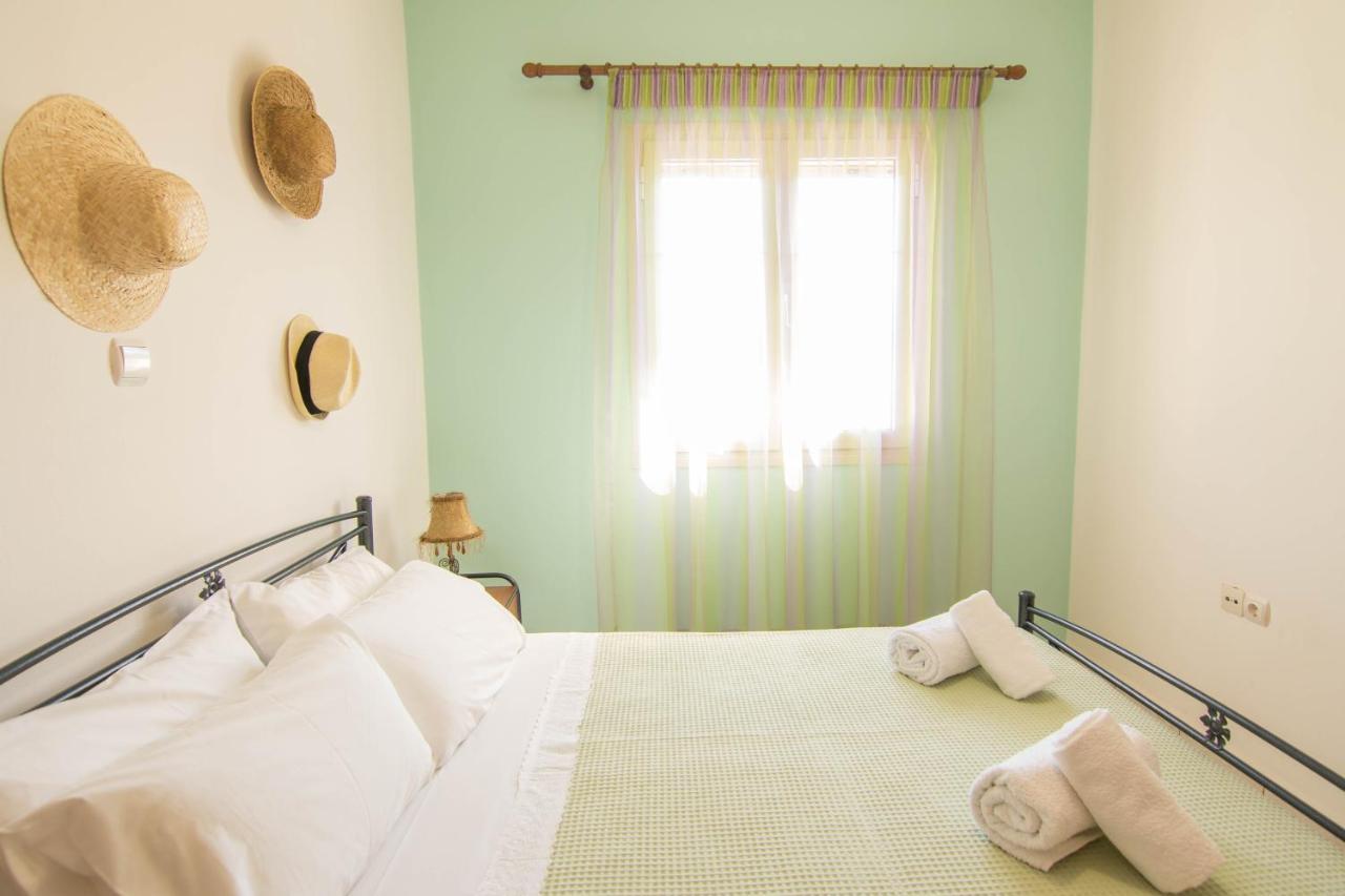 Fedra Apartments, View, Free Parking, 2Mins To Beach Palekastro Bagian luar foto