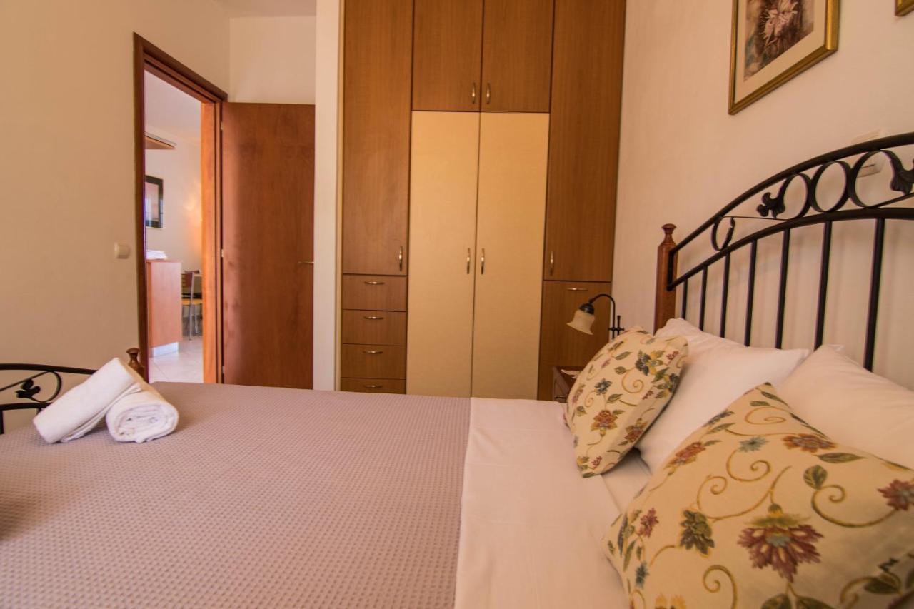 Fedra Apartments, View, Free Parking, 2Mins To Beach Palekastro Bagian luar foto