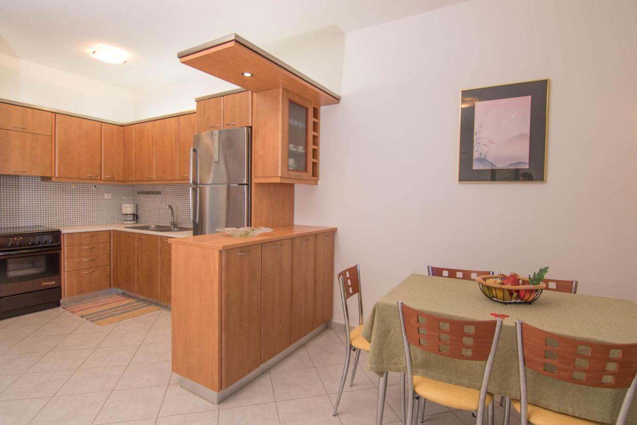 Fedra Apartments, View, Free Parking, 2Mins To Beach Palekastro Bagian luar foto