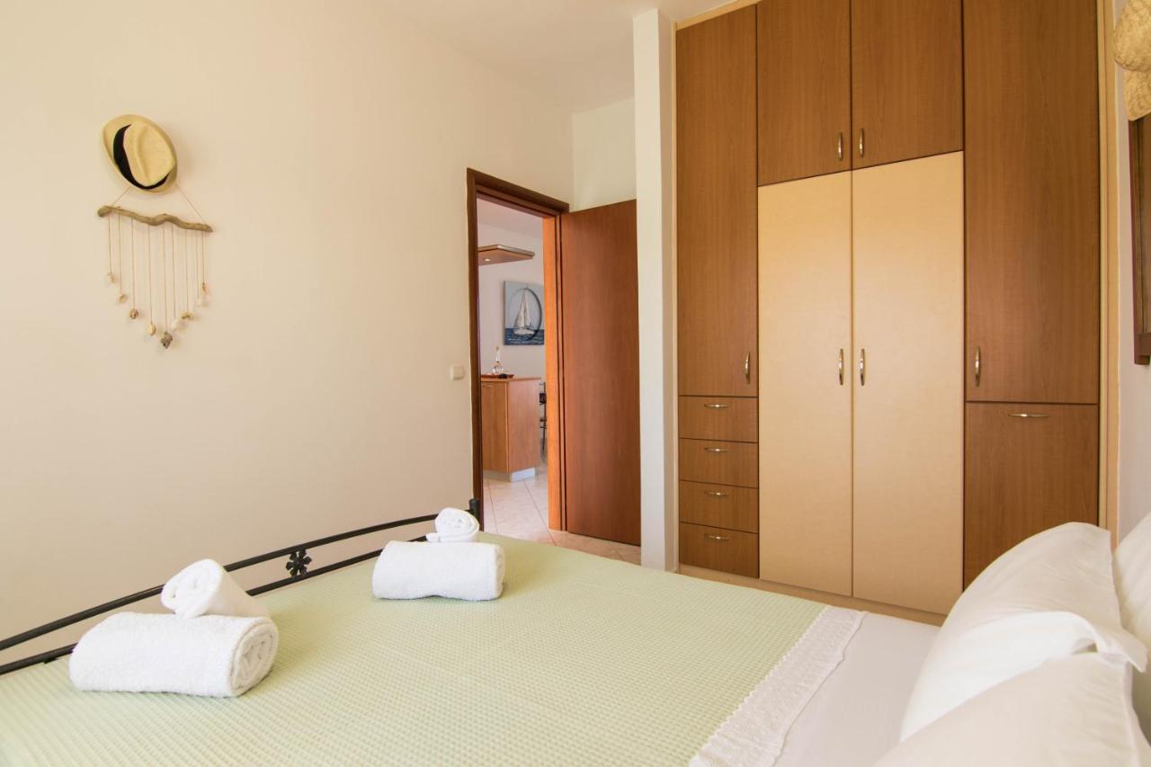 Fedra Apartments, View, Free Parking, 2Mins To Beach Palekastro Bagian luar foto